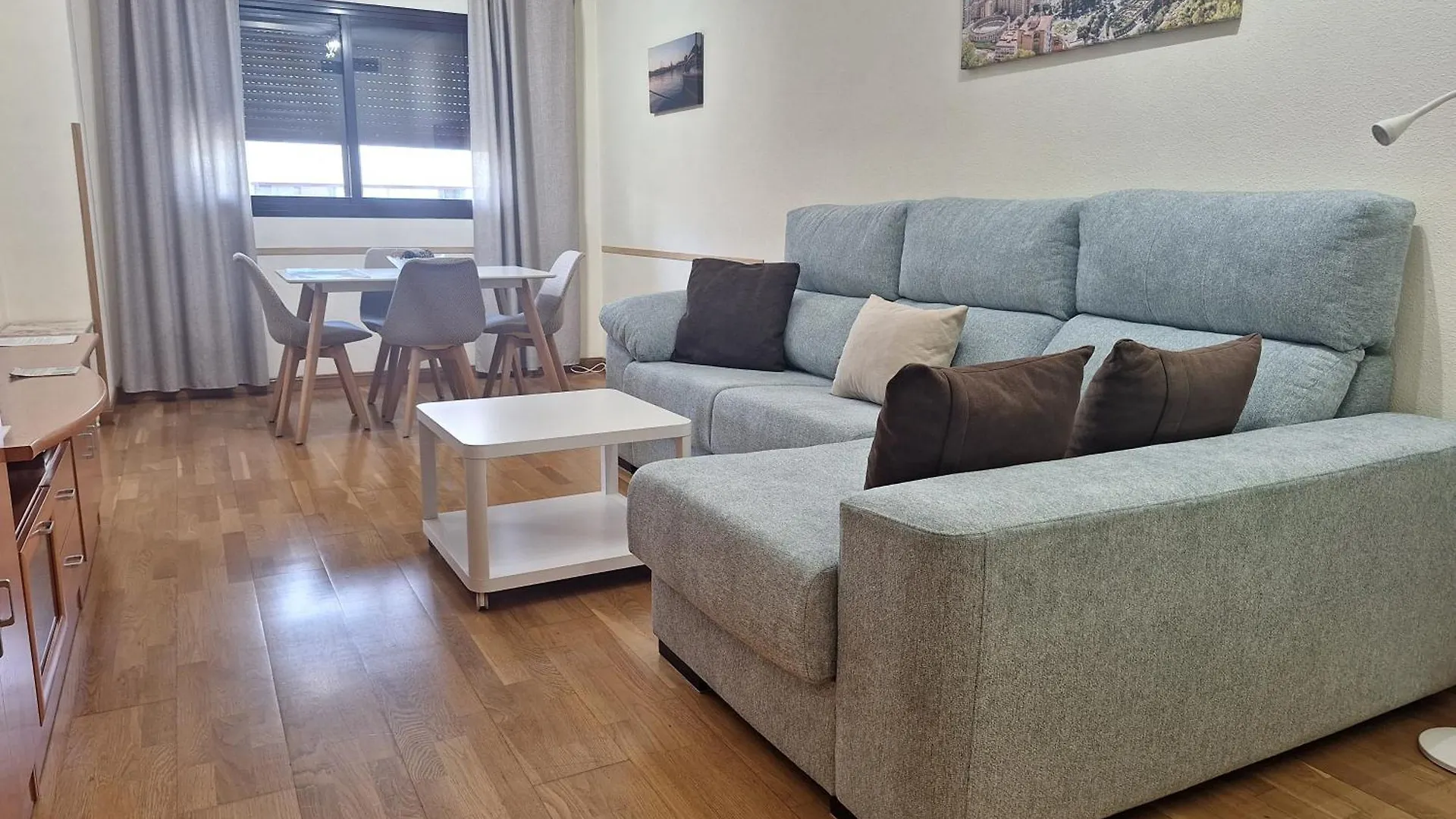 Jardines Del Litoral Momas Homes Malaga Apartament